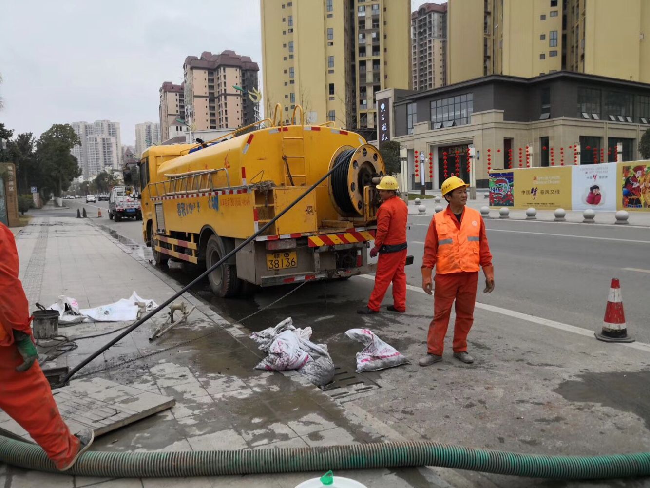 南圣镇排污管道清淤-管道清洗