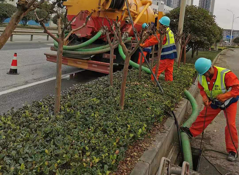 南圣镇市政管道清淤